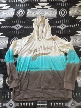 NWOT Cowgirl Tuff Ombre Hoodie in Cream, Turquoise & Brown